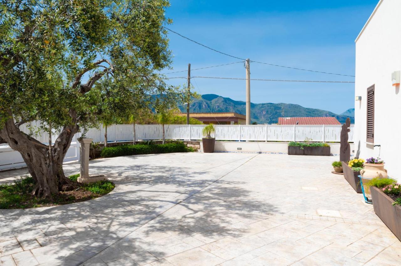 Villa Con Piscina Alcamo Marina Exterior foto